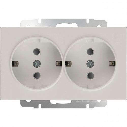 Розетка Werkel двойная с заземлением белая WL01-SKG-02-IP20 4690389073106