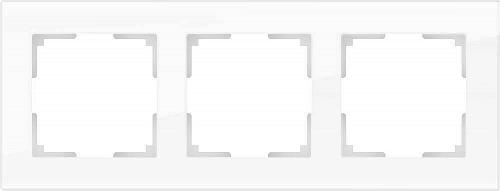 Рамка Werkel Favorit на 3 поста белый WL01-Frame-03 4690389061226