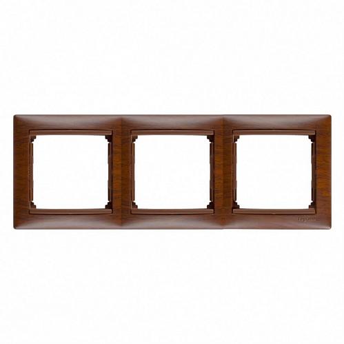 Рамка 3-постовая Legrand Valena тонированное дерево 770313