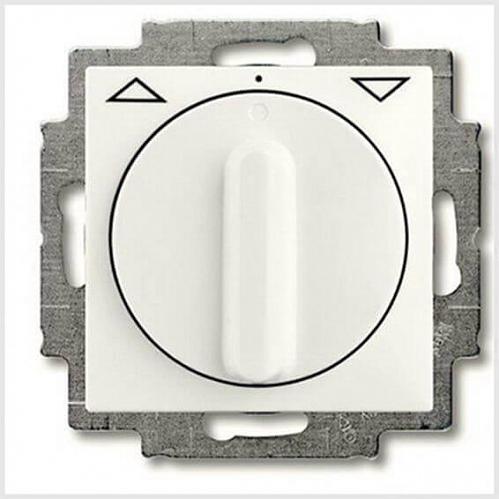 Выключатель жалюзи поворотный с фиксацией ABB Basic55 chalet-белый 2CKA001101A0930