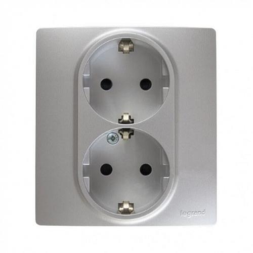 Розетка 2X2К+З Legrand Etika 16A 250V с/з со шторками безвинтовой зажим немецкий стандарт алюминий 672433