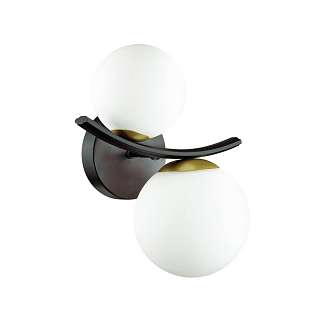 Бра с двумя плафонами в скандинавском стиле