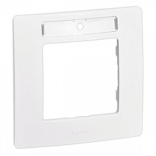 Рамка 1-постовая Legrand Etika с держателем для маркировки белая 672506