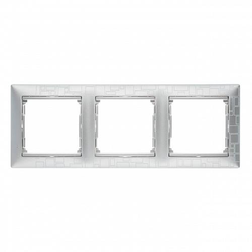 Рамка 3-постовая Legrand Valena алюминий модерн 770343