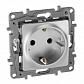 Розетка 2К+З Legrand Etika 16A 250V с/з со шторками винтовой зажим немецкий стандарт алюминий 672422 - фото №1